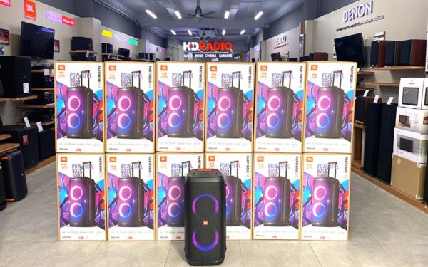 Loa JBL Partybox 310, Pin 18h, LED Đẹp, Công Suất 240W, IPX4, Bluetooth, AUX, USB, True Wireless Stereo-10