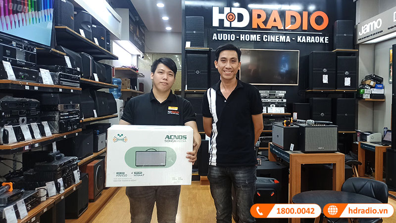Khách hàng mua loa Acnos HN447 tại HDRADIO