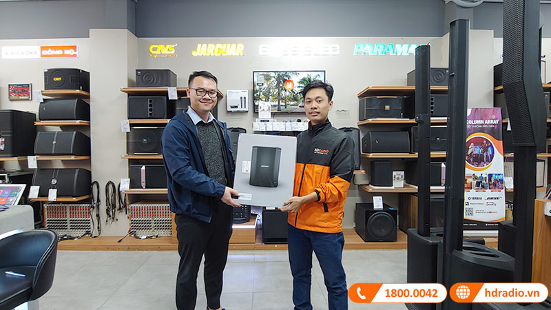 khách hàng mua loa Bose S1 Pro tại HDRADIO