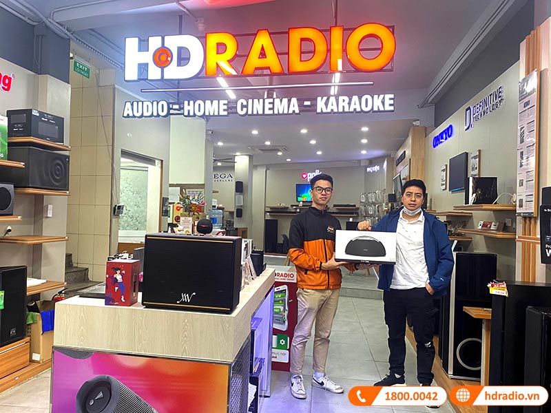 Khách hàng đã tin tưởng và lựa chọn loa Harman Kardon Go Play mini tại HDRADIO