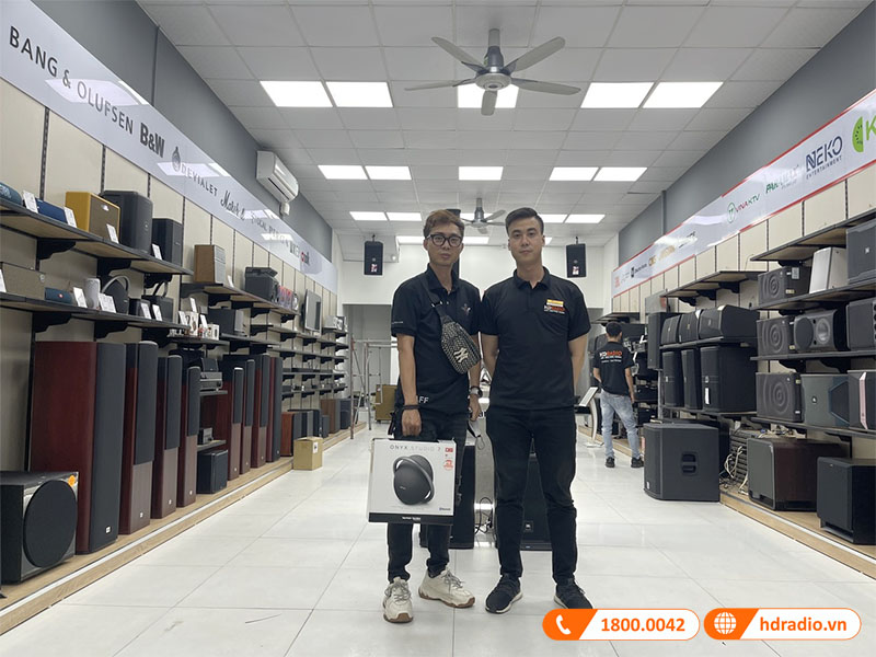 HDRADIO đang là đơn vị bán loa Harman Kardon Onyx Studio 7 giá tốt nhất tại Việt Nam